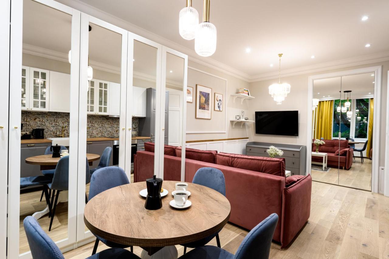 Native Apartments Nowowiejska 9 คราคูฟ ภายนอก รูปภาพ
